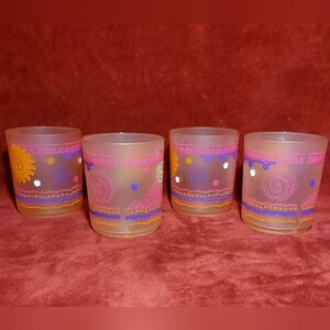 Lot Of 4 MCM Retro Sun Moon & Swirls Pink Melamine Tumblers